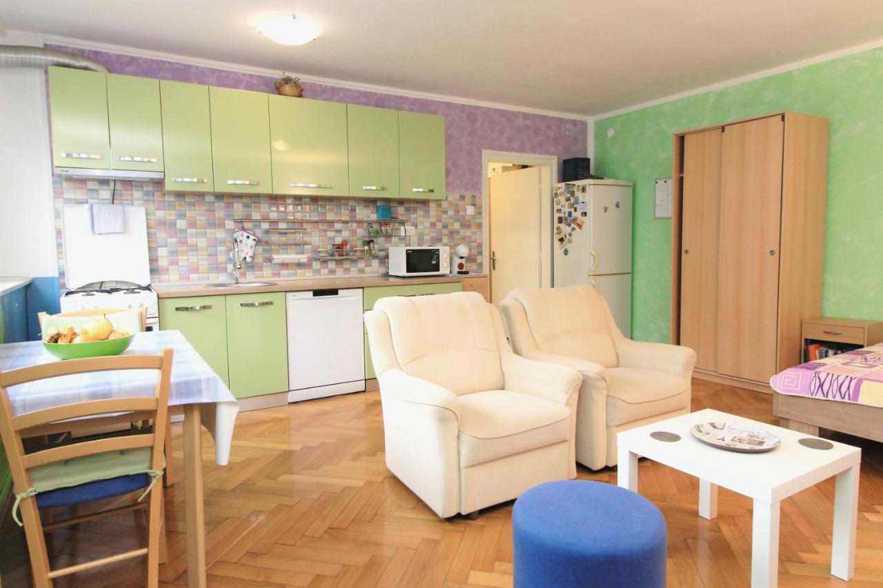 Apartment Pula Apartment