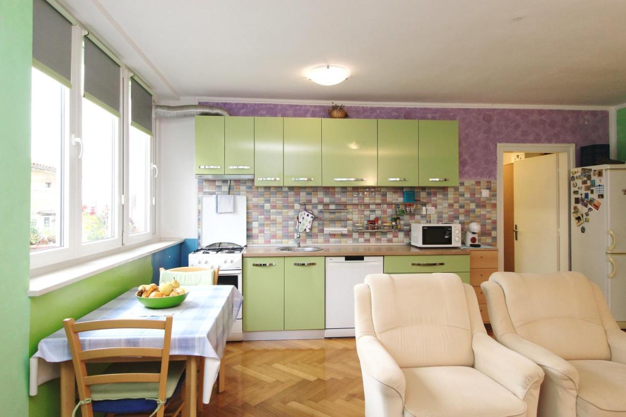 Apartment Apartment Pula Pula